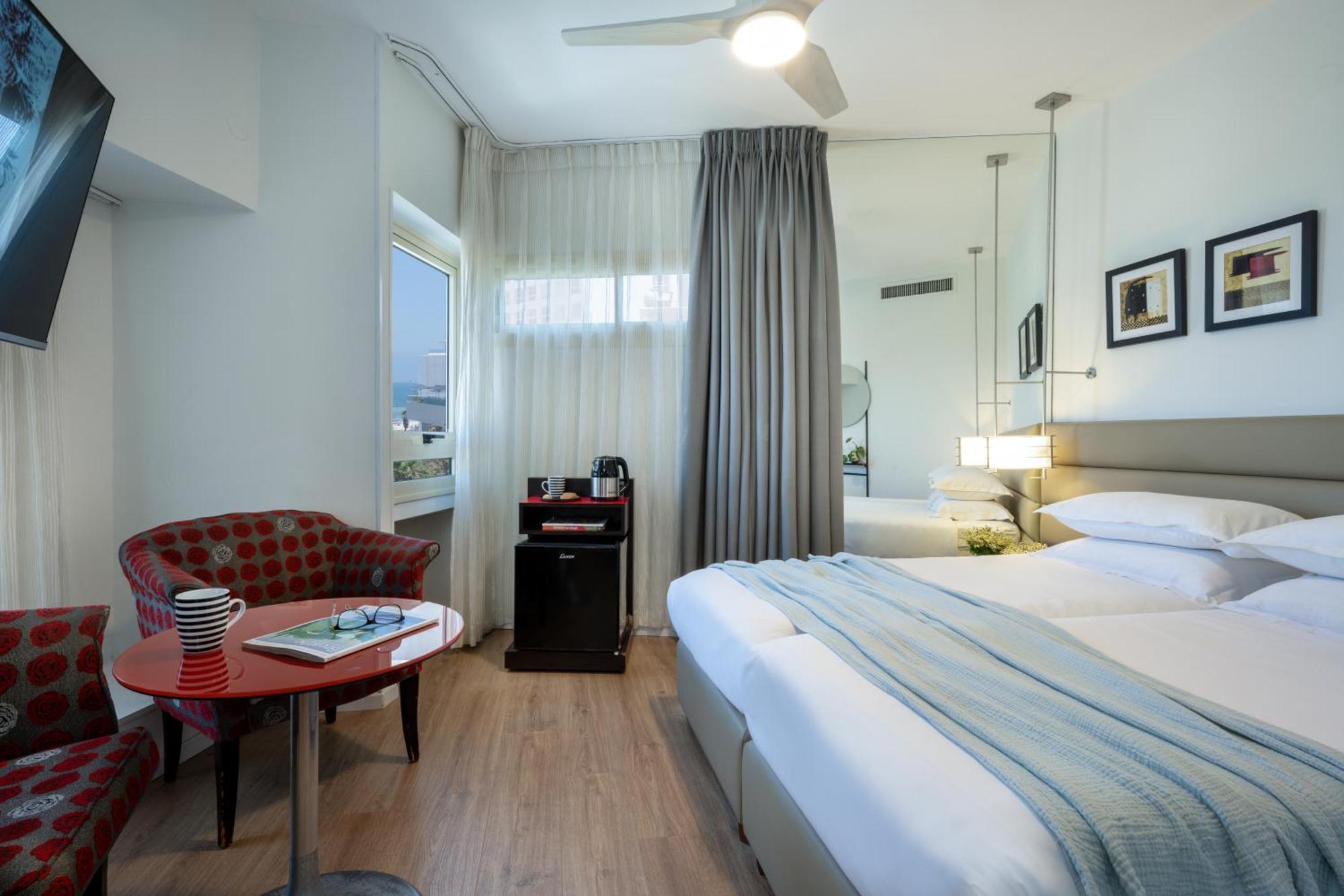 Maxim Design Hotel 3 Star Superior Tel Aviv Esterno foto